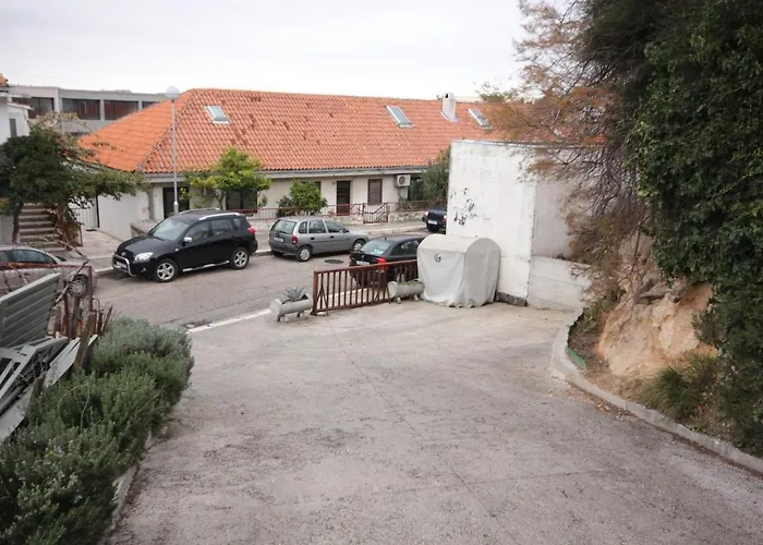 With A Parking Space - 8925 Apartmán