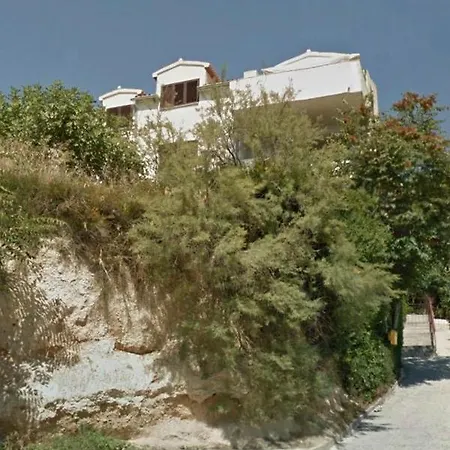 شقة With A Parking Space - 8925 *