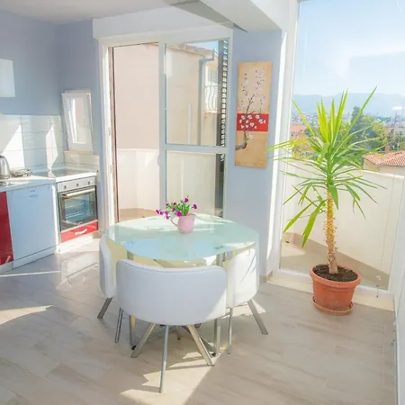 With A Parking Space - 8925 شقة سبليت